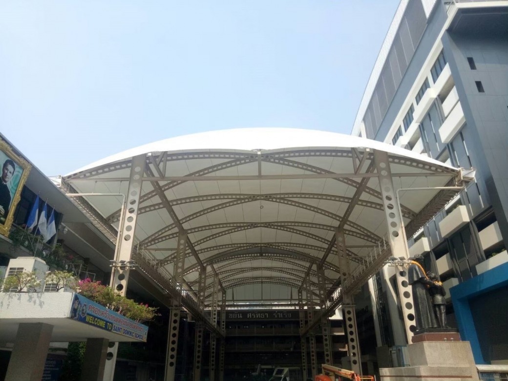 รับสร้างโครงหลังคาเซลลูล่าร์บีม